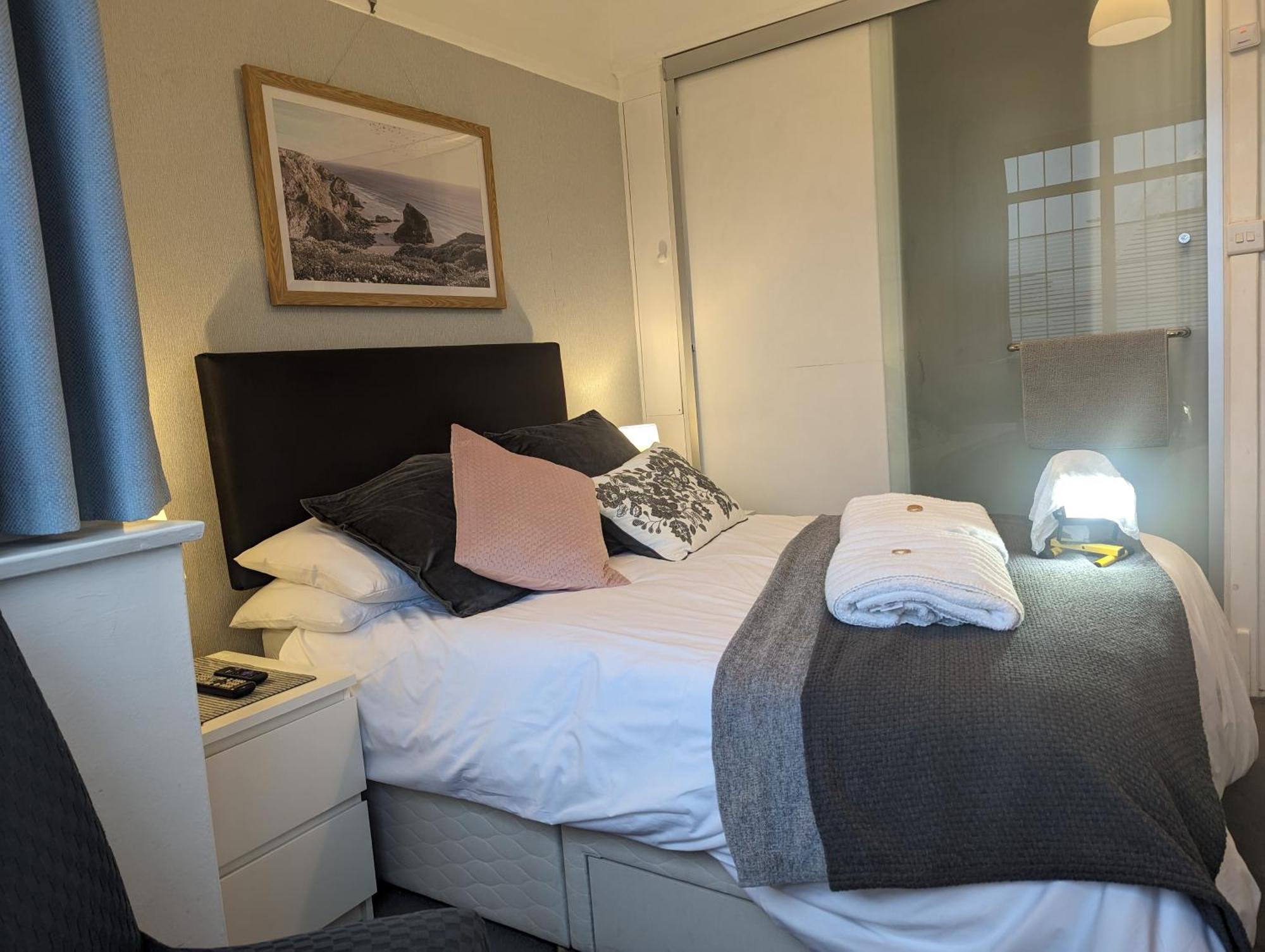 En-Suite Nook Near Forest & Sea, Great Value With Fridge, Microwave And Tv Lymington Esterno foto
